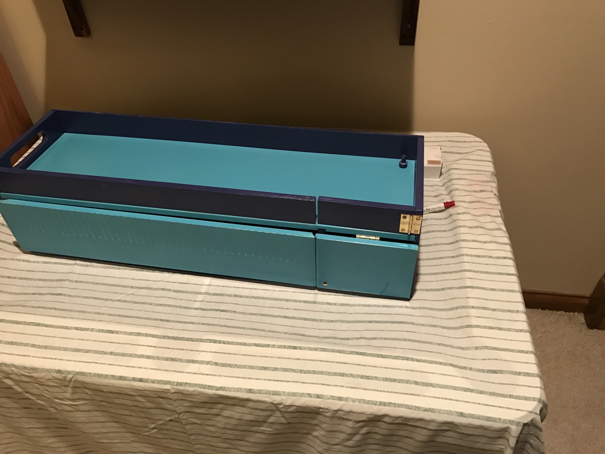 Closed view of the old garage